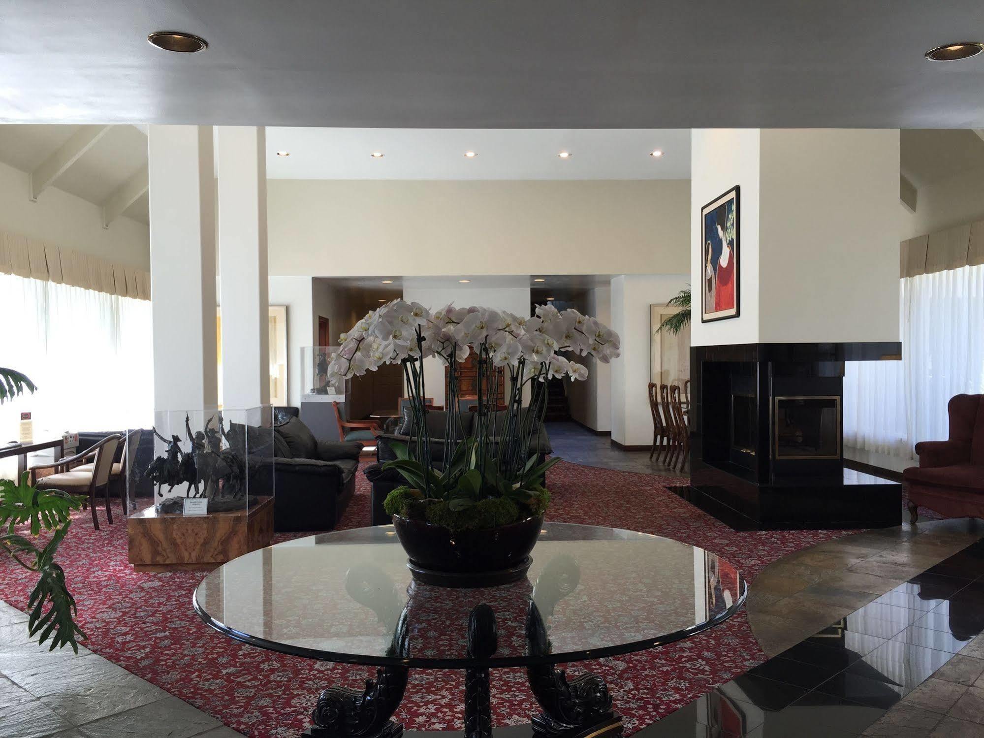 Mikado Hotel Лос Анджелис Екстериор снимка
